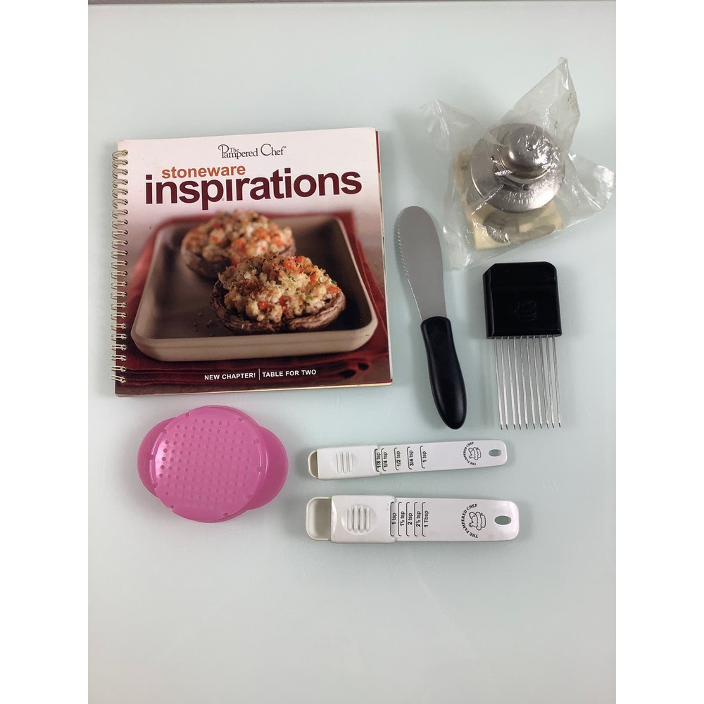 The Pampered Chef kitchen tolls bundle of 7 EUC